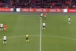 Frenkie de Jong beëindigt de carrière van Toni Kroos (VIDEO)