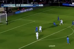 Messi maakt héérlijk solo-doelpunt bij Argentinië (VIDEO)