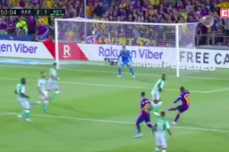 Griezmann scoort 2 keer bij Barça... En kijk hoe hij viert (VIDEO)