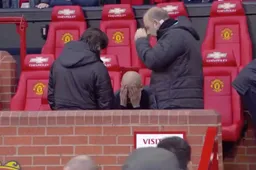 Ongeziene beelden: Pep Guardiola stort volledig in bij Man City (VIDEO)