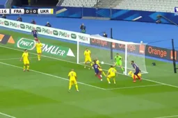 Wonderkind Camavinga (17) debuteert met briljante goal bij Frankrijk (VIDEO)