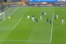 Romelu Lukaku speelt álles kapot bij Inter (VIDEO)
