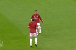 Ajax en Tagliafico eren Diego Maradona op mooist mogelijke manier (VIDEO)