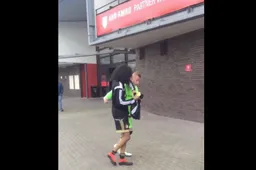 Beelden van Chong en kwade Lang doen de ronde: “Hij moet hem niet” (VIDEO)