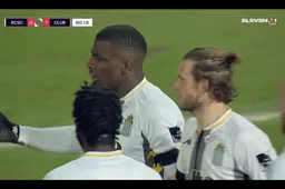 Déze fase in Charleroi-Club staat bij iedereen op het netvlies gebrand (VIDEO)