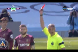 Horrortackle tijdens Man City-Leeds, Kevin De Bruyne blijft aan de kant (VIDEO)