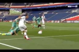 PSG zorgt voor Assist van het Jaar: Beelden gaan hele wereld rond (VIDEO)