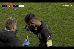 Iedereen heeft het tijdens KVO-Standard over dít gebaar van Mehdi Carcela