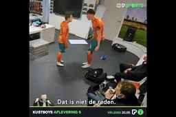 Ongezien: Razende KV Oostende-spelers doen Ruud Vormer verbleken (VIDEO)