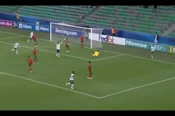 Onstuitbare Nmecha gaat wereld rond met déze goal: "Briljant" (VIDEO)