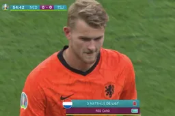 De Ligt pakt oerdomme rode kaart, Nederland in shock (VIDEO)