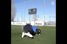 Courtois slaat iedereen met verstomming na privé-affaire: "Kijk nu!" (VIDEO)