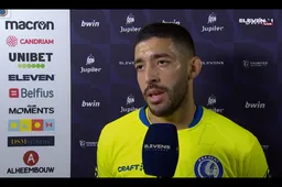 Tissoudali pakt tijdens de rust van Club-Gent uit met opmerkelijke boodschap