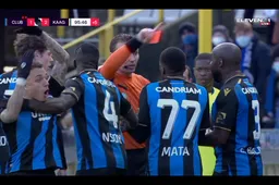 Noa Lang gaat door het lint na ongelooflijke rode kaart in slot van Club-AA Gent