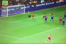 Salah laat onmisbare kans liggen...maar scoort nadien wel (video)