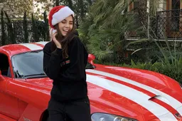 Zusje van Roma-speler Schick laat je topless helemaal wegdromen