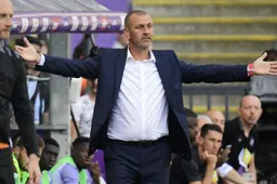 RSCA-coach Davies valt na nieuwe nederlaag volledig uit zijn rol: "Zó naïef"