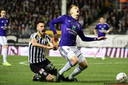 Dient Charleroi klacht in na penalty voor Anderlecht?