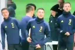 Spelers Juventus kunnen ogen niet geloven na kunstje van Ronaldo (VIDEO)