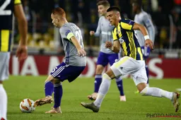 RSCA-fans ergeren zich kapot: "Hij loopt naast zijn schoenen"