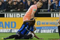 'Dit is de opmerkelijke reden waarom VAR Anderlecht géén strafschop gaf'