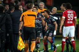 Moet de wedstrijd tussen Standard en Moeskroen herspeeld worden?