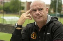 Dennis Van Wijk ontslagen bij KV Mechelen?