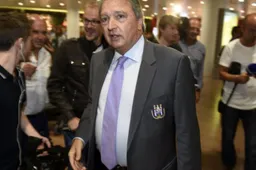 Van Holsbeeck haalt uit naar fans van Anderlecht en verwijst naar Stanciu