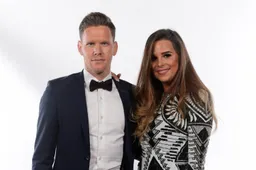 Evelien Van Ostaeyen alias mevrouw Anthony Van Loo showt pikante lingerie