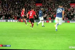 Na deze actie zijn Man United-fans hélemaal klaar met Lukaku (VIDEO)