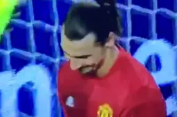Wanneer Ibrahimovic plots Fernando Torres blijkt te zijn (Video)