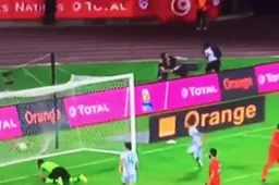 Hanni scoort fantastisch doelpunt op Afrika Cup (Video)