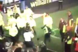 Wedstrijd Everton loopt helemaal fout: match stilgelegd (Video)