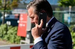 ‘Blauw-zwart komt bedrogen uit en betaalt zich blauw aan verrassende toptransfer'