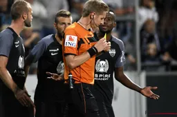 Blondelle haalt zwaar uit na vreemde VAR-fase: "Dit is een schande!"