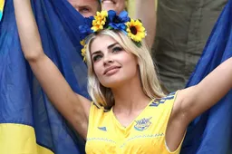 EK-WAG van de dag: De Bruyne ziet ploegmaat Zinchenko sexy Vlada ­verleiden