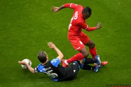 Scheidsrechtersbaas Verbist verduidelijkt de fase met Ruud Vormer