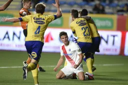 STVV-speler haalt zwaar uit naar Jelle Vossen: "Dit kan ik echt niet geloven"