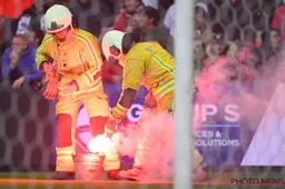 Vurige strijd tussen Standard en Charleroi wordt stilgelegd en eindigt onbeslist