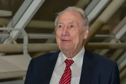 Ex-voorzitter Eddy Wauters legt nu echt een serieuze bom onder Antwerp FC