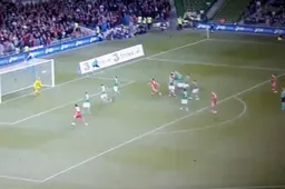 Toptalent pakt uit met weergaloze vrijetrap: "Is de opvolger van Beckham"