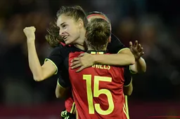 Red Flames winnen na spektakelstuk, met dank aan Tessa Wullaert