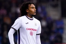 Zirkzee ambitieus: "Zoveel goals wil ik dit seizoen maken bij Anderlecht"