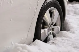 sneeuw wiel 915x518 1