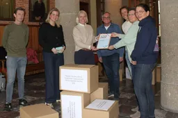 Burgemeester%20overhandigen