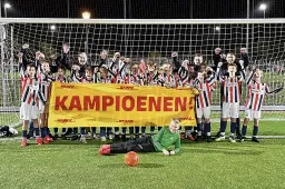 RWB JO13-3 kampioen 1e fase