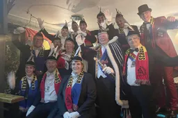 Stadsprins Renaldo met gevolg van Schoenlapperslaand