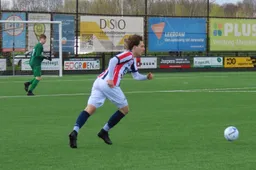 SV Meerkerk 1 - RWB 1