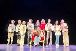 Persbericht Eva van Margrietschool wint voorleeswedstrijd in Theater Junushoff