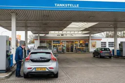 Tanken in Duitsland c Milieusticker